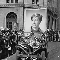 Фотоэффект - Politician Poster