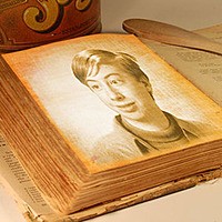 Фотоэффект - In the Book