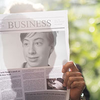 Efeito de foto - Article in the business newspaper