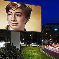Effet photo - Billboard between two roads