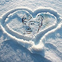 Foto efecto - Heart on snow