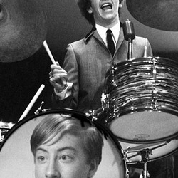 Effet photo - Les Beatles. Ringo Starr à la batterie