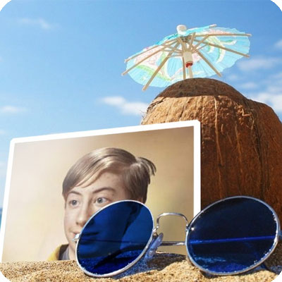 Фотоэффект - Кокос и солнцезащитные очки на пляже