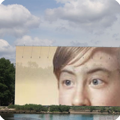 Фотоэффект - Огромный рекламный щит возле озера